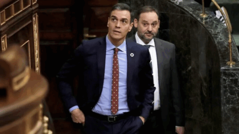 PP y PSOE reúnen sus comités ejecutivos bajo la sombra de los WhatsApp filtrados entre Sánchez y Ábalos