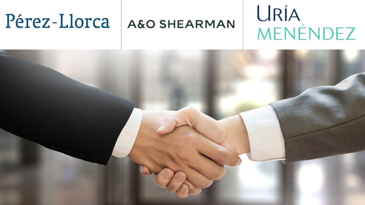 Pérez-Llorca, A&O Shearman y Uría Menéndez lideran en abril el ranking de M&A, según TTR Data