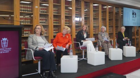 Grandes juristas conmemoran en el ICAM los 50 años de la Ley 14/1975 que reformó el régimen jurídico de la mujer casada