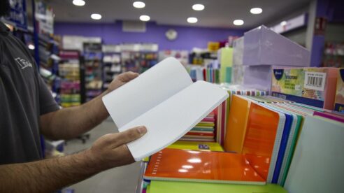 La AN anula las sanciones de 30 millones de euros que la CNMC impuso a las editoriales de libros de texto