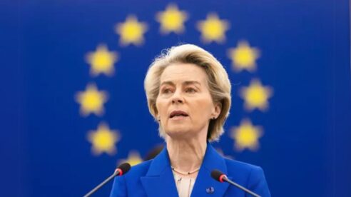 Von der Leyen reitera su compromiso con el periodismo independiente en el Día Mundial de la Libertad de Prensa