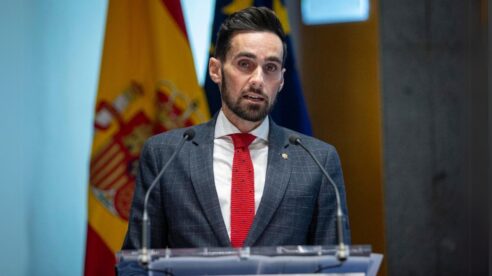 Interior se apoya en una sentencia de hace 26 años para limitar registros policiales en coches donde se consuma drogas