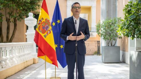 Bolaños niega que la UCO hable de financiación ilegal del PSOE y asegura que el «impuesto» es la cuota voluntaria