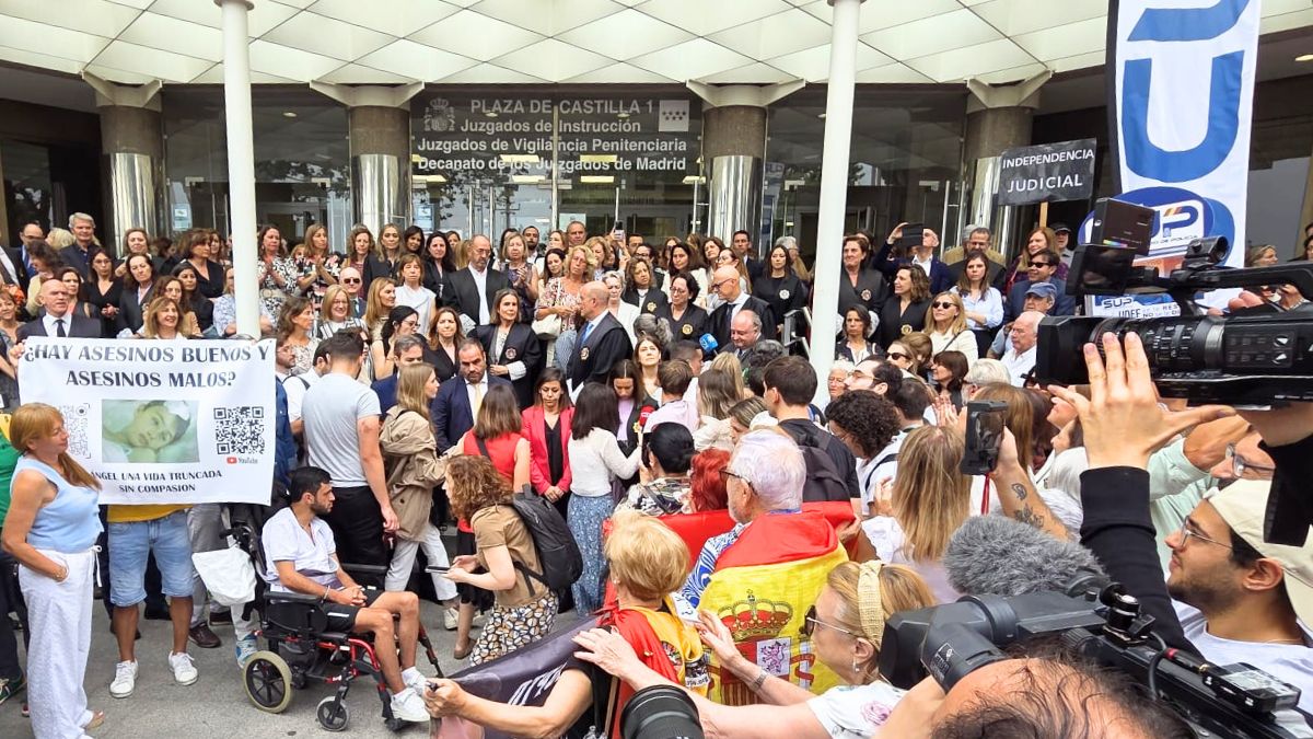 Jueces y fiscales constituyen un Comite de Huelga tras el «éxito masivo» del paro de 10 minutos: 70 % de seguimiento