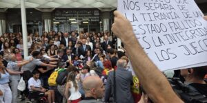 paron jueces fiscales manifiesto