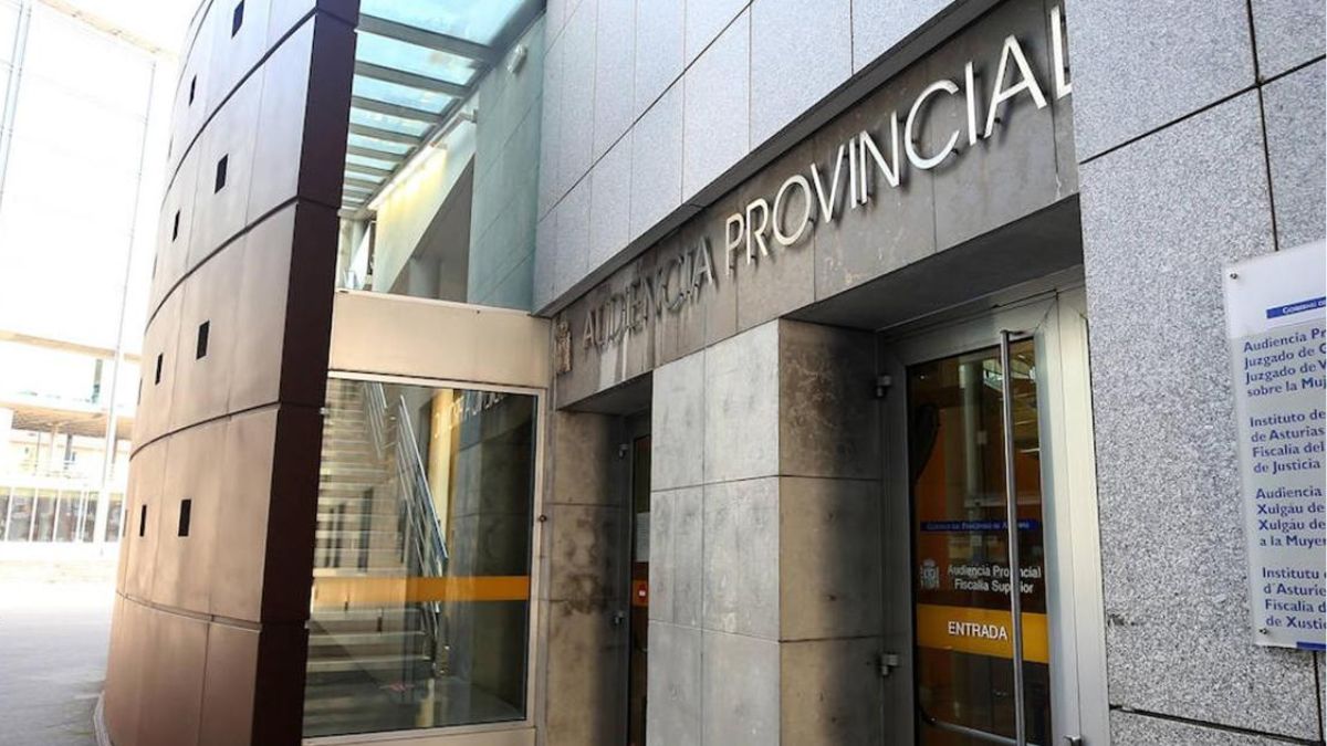 Absuelto: la prueba no cumplió los 3 requisitos del Supremo para condenar por agresión sexual