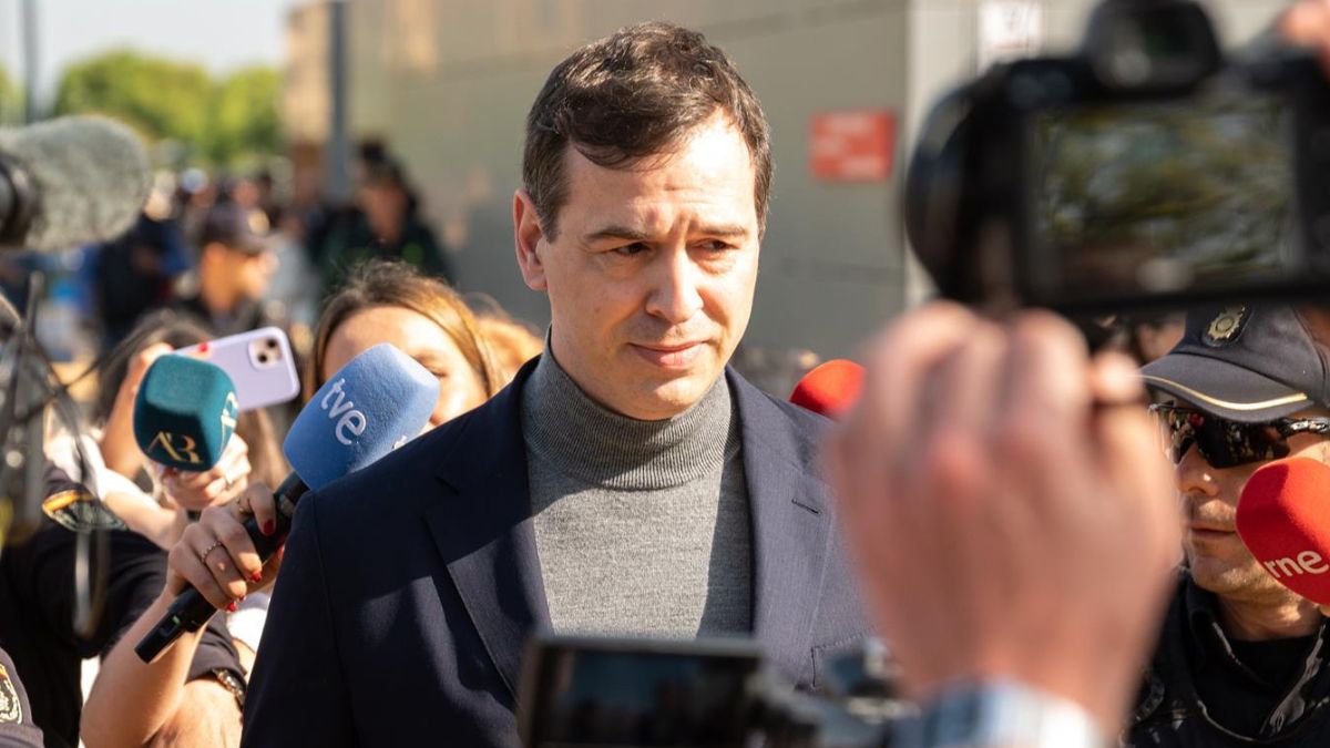 Hazte Oír alerta a Exteriores de una posible fuga de David Sánchez a Japón