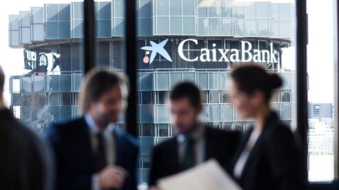 Los bancos pagan hasta 760 euros por persona en su guerra por robarse clientes