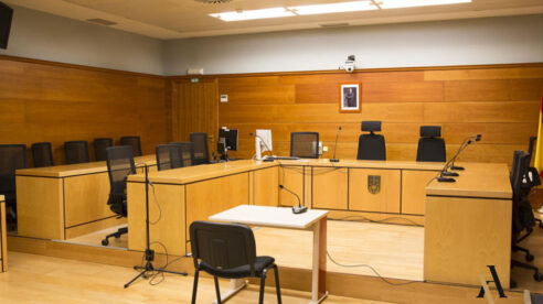 Una juez de Ciudad Real dice que las vacaciones no son causa de suspensión y mantiene un juicio para el 21 de agosto