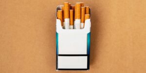 El dilema del empaquetado genérico en los productos de tabaco: ¿vulneración de derechos de las marcas o medida de protección ciudadana?
