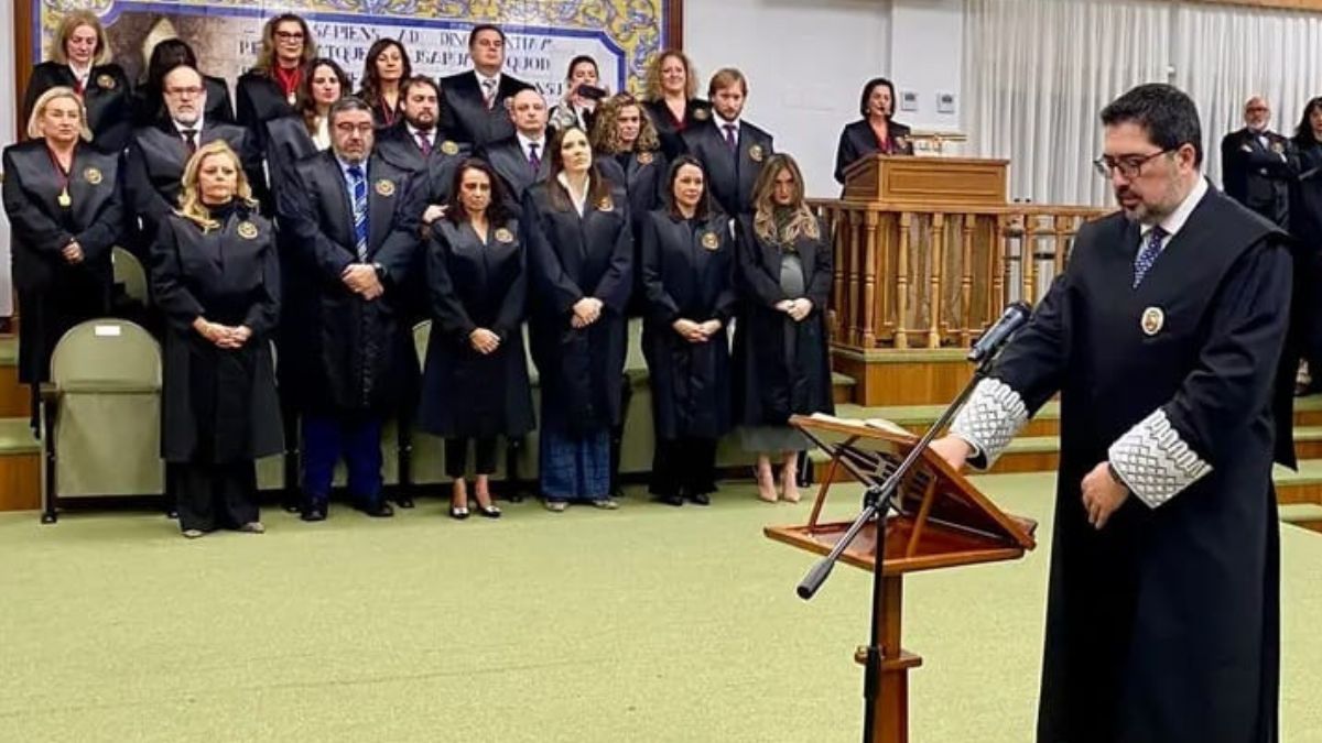 David Díez toma posesión como nuevo decano del Colegio de la Abogacía de León