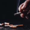 6 cigarros al día, chicles y faltas de respeto: un trabajador busca justificarlo en los tribunales para no ser despedido